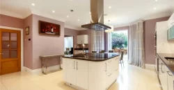 7 Bed Villa For Sale in Fulmer Common Road, Fulmer SL3