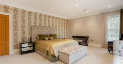 7 Bed Villa For Sale in Fulmer Common Road, Fulmer SL3