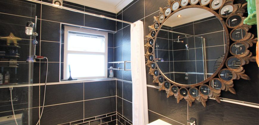 4 Bed Terraced House For Sale in Stephendale Road, London SW6