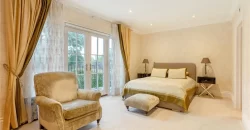 7 Bed Villa For Sale in Fulmer Common Road, Fulmer SL3